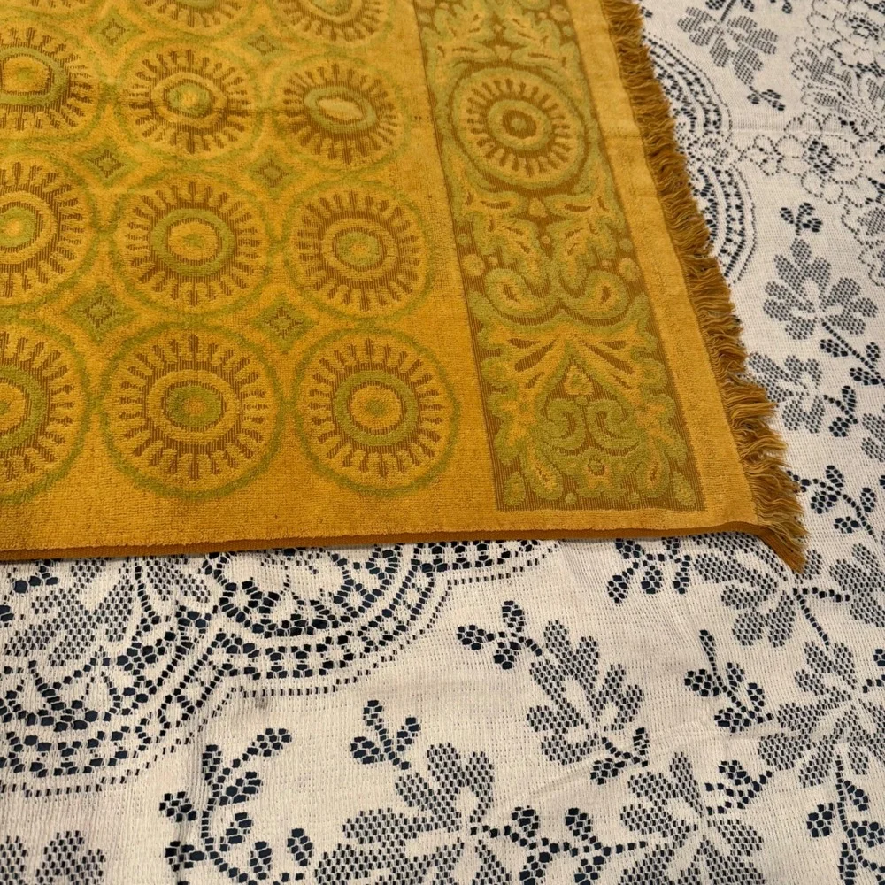 Fieldcrest Vintage Midcentury Bath Towel Geometric Mod Pattern MCM Gold‎ Green
